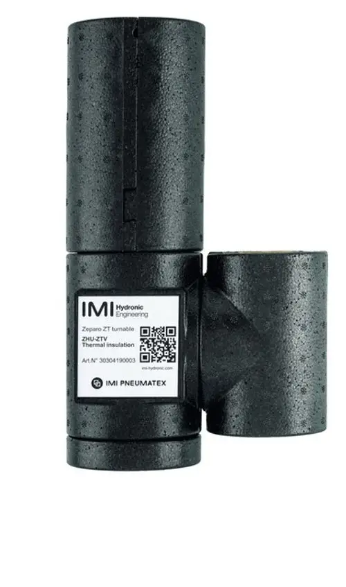 Wärmedämmung in schwarzer Schaumstoffoptik mit aufgedrucktem Etikett von IMI Hydronic Engineering, geeignet für Zeparo-Produkte.